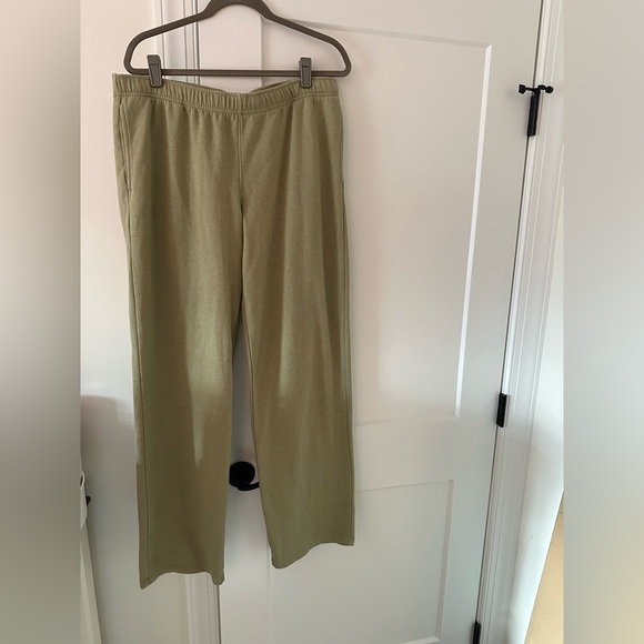 Universal Thread Sweatpants - Picture 1 of 3